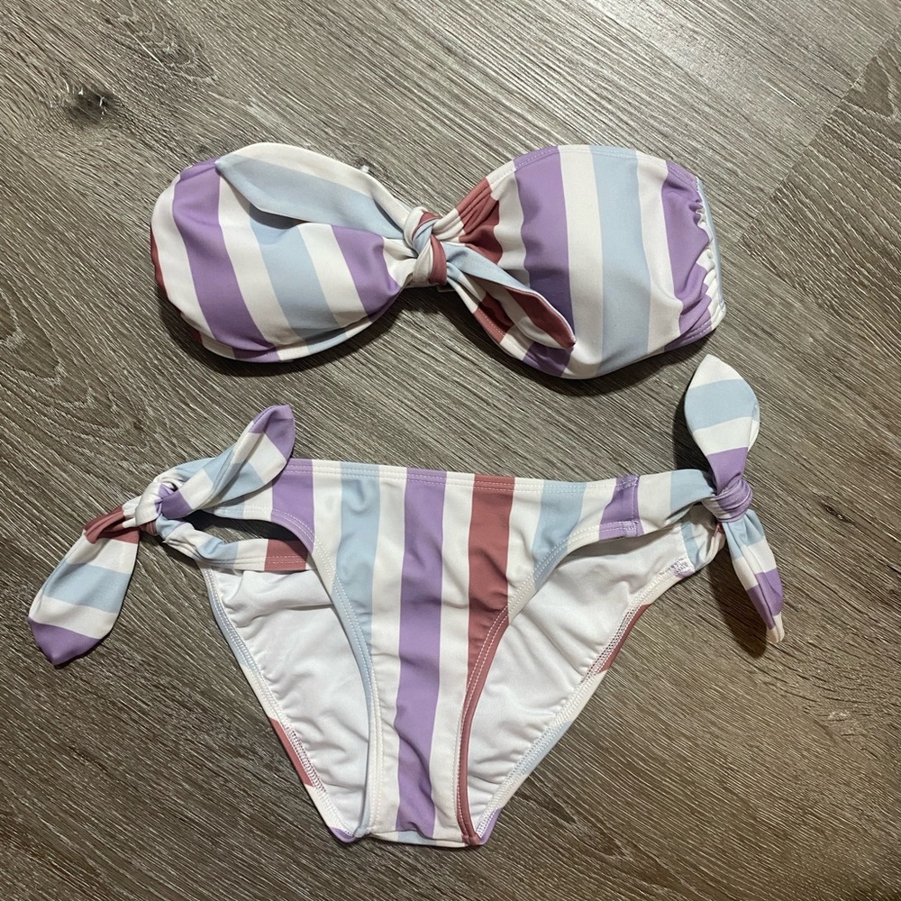 Aeropostale Bikini Top and Bottoms Set